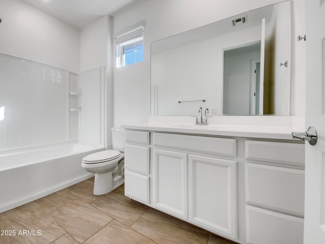 1956 S SENATE Street, Chandler, AZ 85286