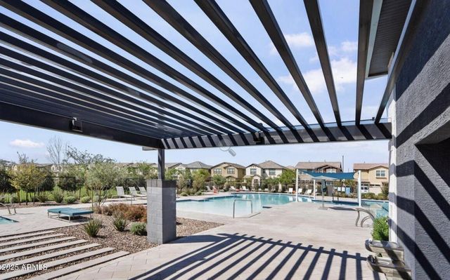 1956 S SENATE Street, Chandler, AZ 85286