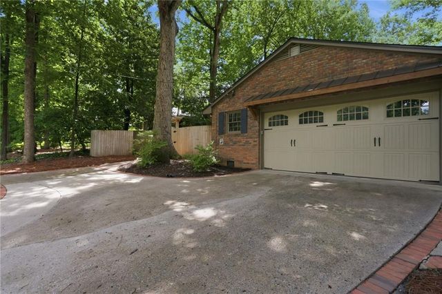 643 Grove Parkway SE, Marietta, GA 30067