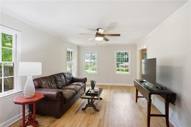 643 Grove Parkway SE, Marietta, GA 30067