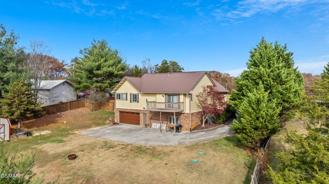 1266 Sunrise Drive, Sevierville, TN 37862