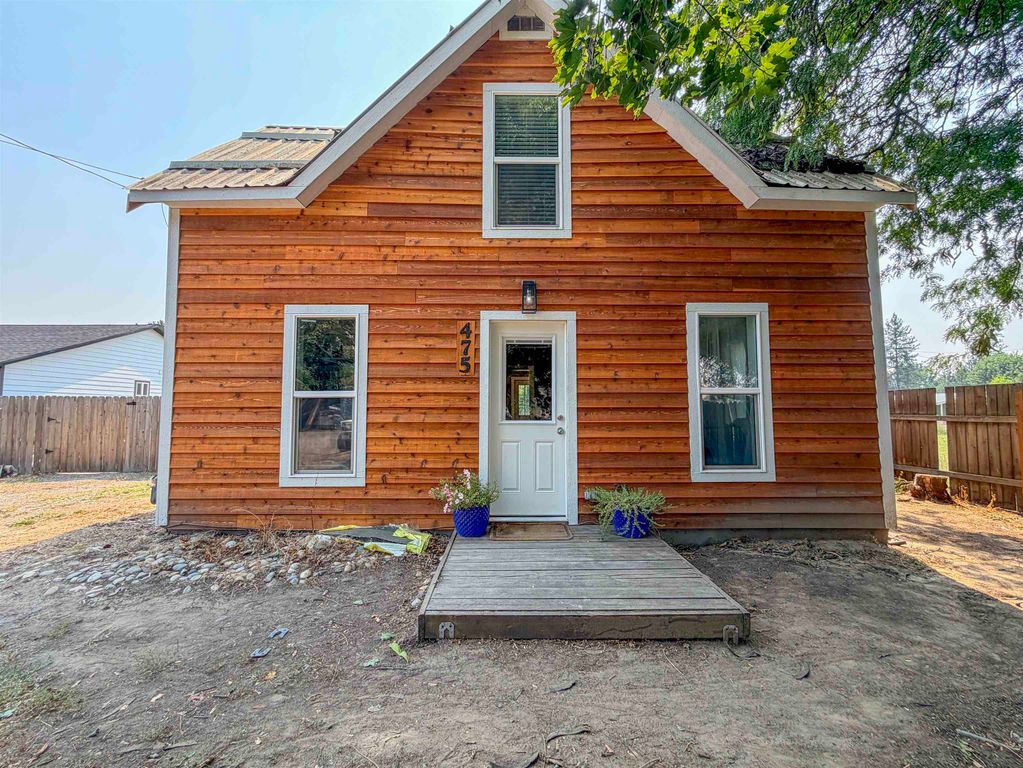 475 W 9th Ave, Kettle Falls, WA 99141 photo 1