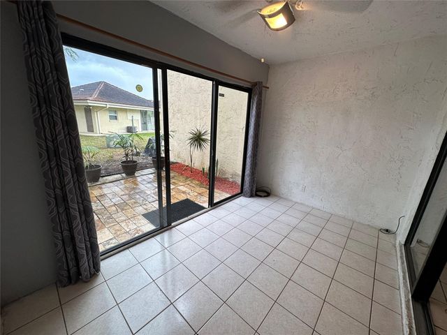 22435 SW 61st Way 124, Boca Raton, FL 33428