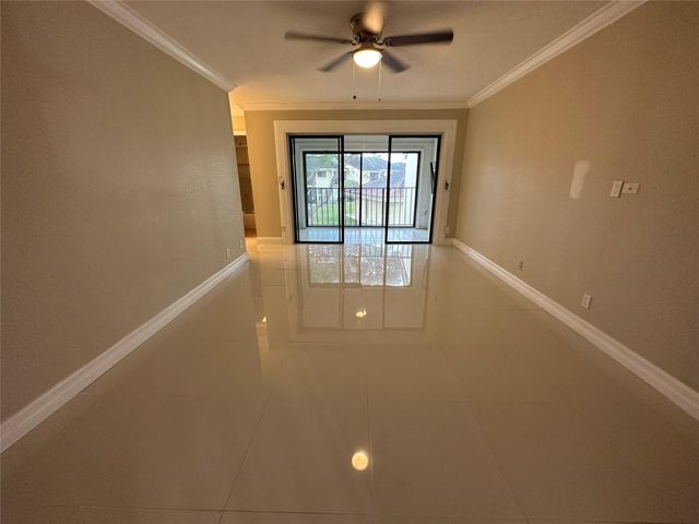 22435 SW 61st Way 124, Boca Raton, FL 33428