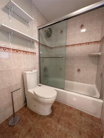 22435 SW 61st Way 124, Boca Raton, FL 33428