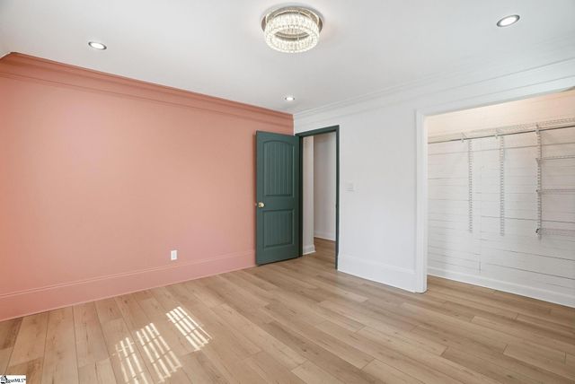 220 E Belvedere Road, Greenville, SC 29605