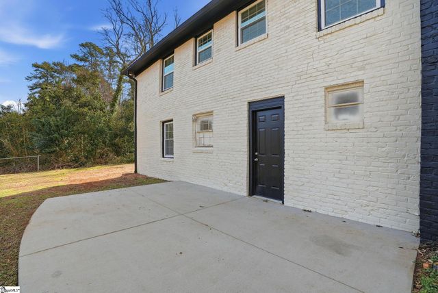 220 E Belvedere Road, Greenville, SC 29605