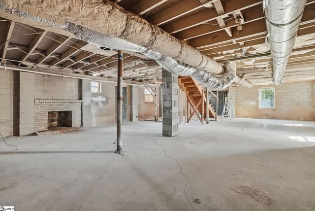 220 E Belvedere Road, Greenville, SC 29605