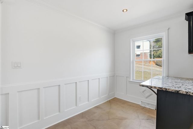 220 E Belvedere Road, Greenville, SC 29605