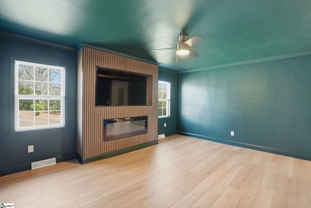 220 E Belvedere Road, Greenville, SC 29605