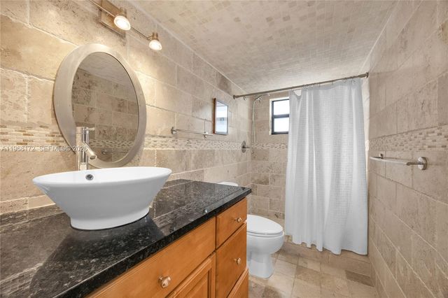 7300 Wayne Ave 405, Miami Beach, FL 33141