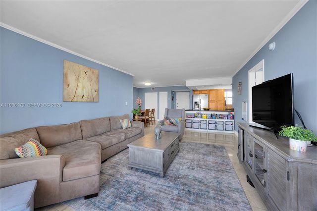 7300 Wayne Ave 405, Miami Beach, FL 33141