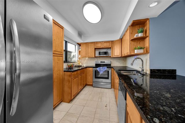 7300 Wayne Ave 405, Miami Beach, FL 33141