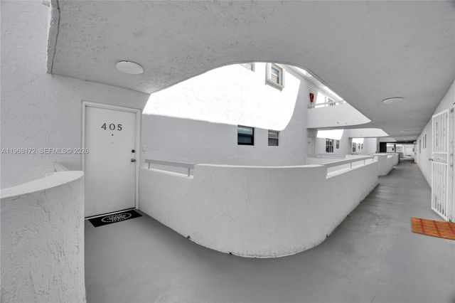 7300 Wayne Ave 405, Miami Beach, FL 33141