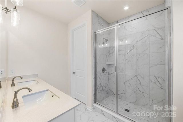 6009 Longar Lane, Charlotte, NC 28269