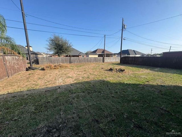 3321 Tepoztlan Street, Edinburg, TX 78542