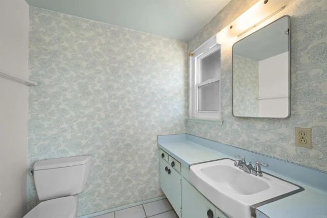 3048 Renault Street, San Diego, CA 92122