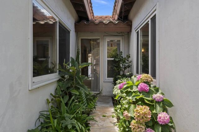 3048 Renault Street, San Diego, CA 92122