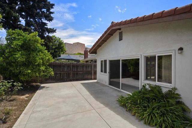 3048 Renault Street, San Diego, CA 92122