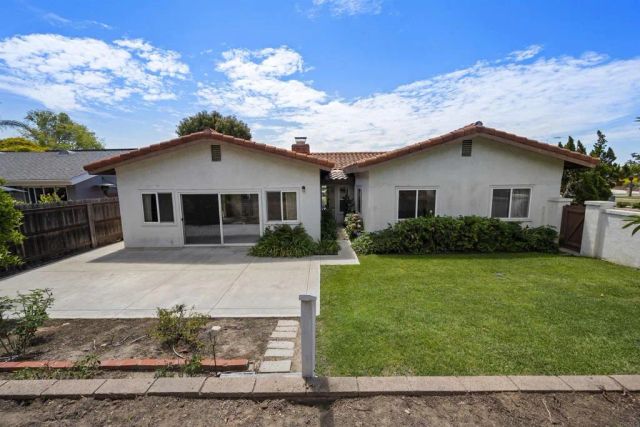 3048 Renault Street, San Diego, CA 92122