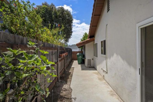 3048 Renault Street, San Diego, CA 92122