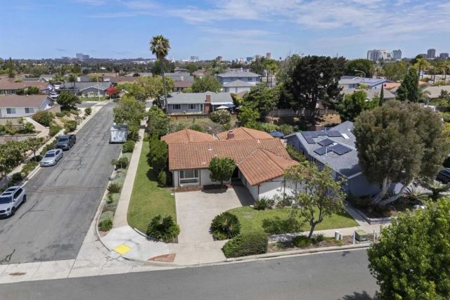 3048 Renault Street, San Diego, CA 92122