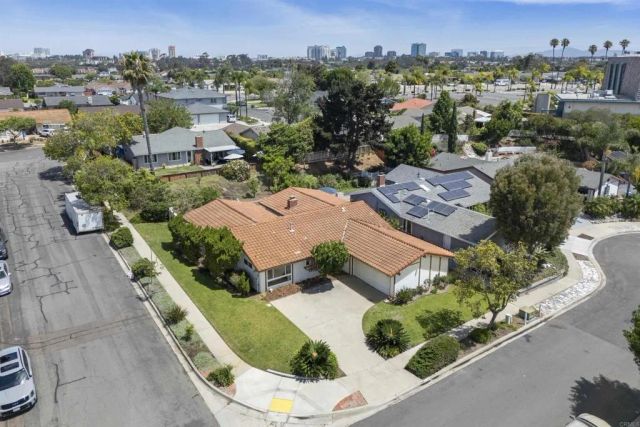3048 Renault Street, San Diego, CA 92122