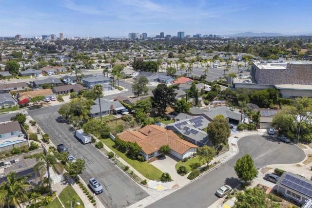 3048 Renault Street, San Diego, CA 92122