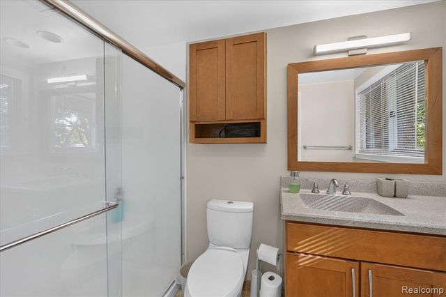 34135 Brittany Drive, Farmington Hills, MI 48335