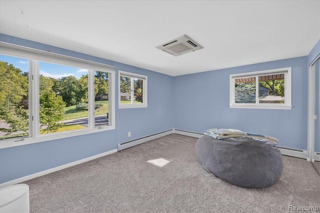 34135 Brittany Drive, Farmington Hills, MI 48335