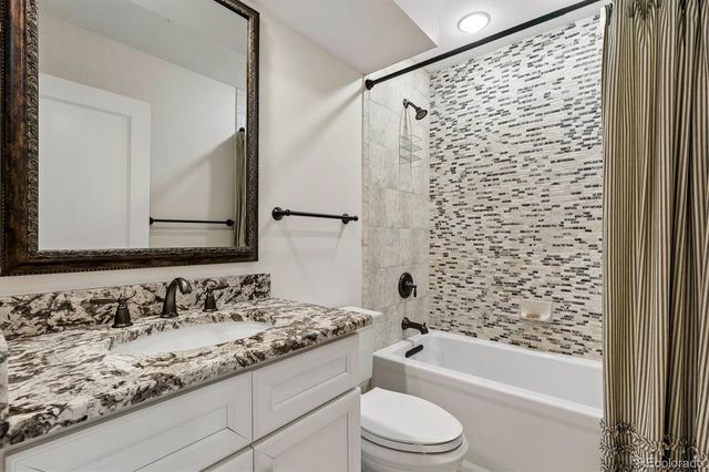 2727 E Jamison Avenue, Centennial, CO 80122