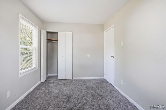 1329 Dominica Drive, St Louis, MO 63138