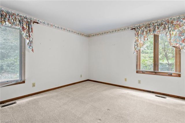 5415 Ashbey Lane, Summerfield, NC 27358
