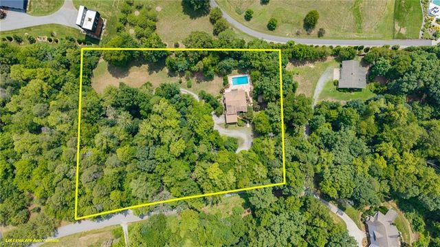 5415 Ashbey Lane, Summerfield, NC 27358