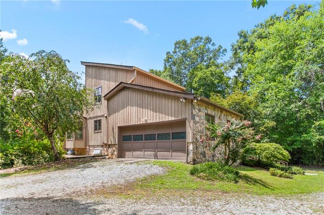 5415 Ashbey Lane, Summerfield, NC 27358