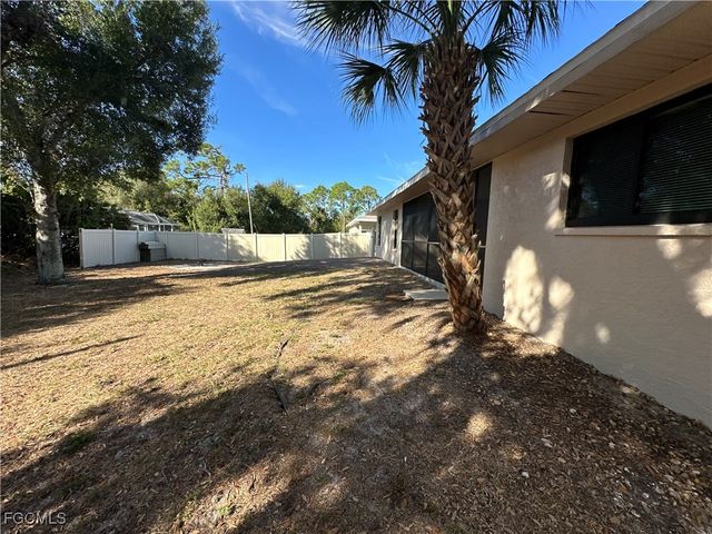 649 Verona ST, Port Charlotte, FL 33948