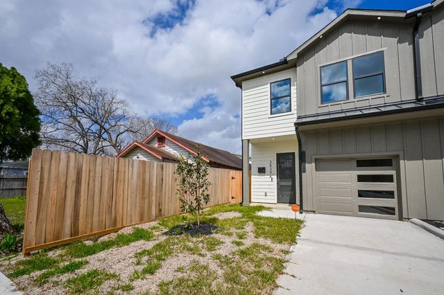 3839 Noah Street A, Houston, TX 77021