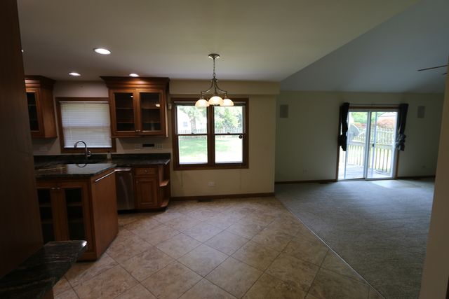 1223 Waveland Avenue, Gurnee, IL 60031