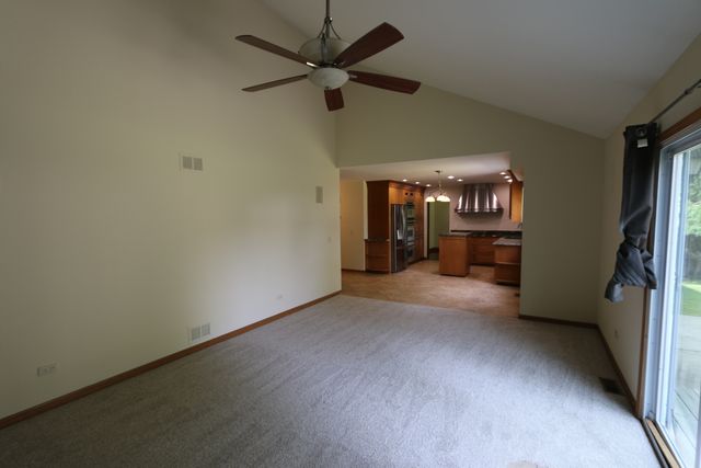 1223 Waveland Avenue, Gurnee, IL 60031