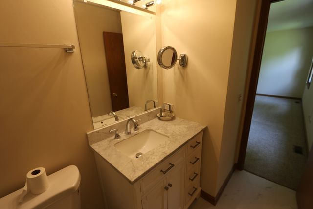 1223 Waveland Avenue, Gurnee, IL 60031