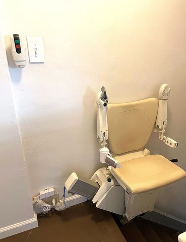 363 W Bissell Ave, Richmond, CA 94801