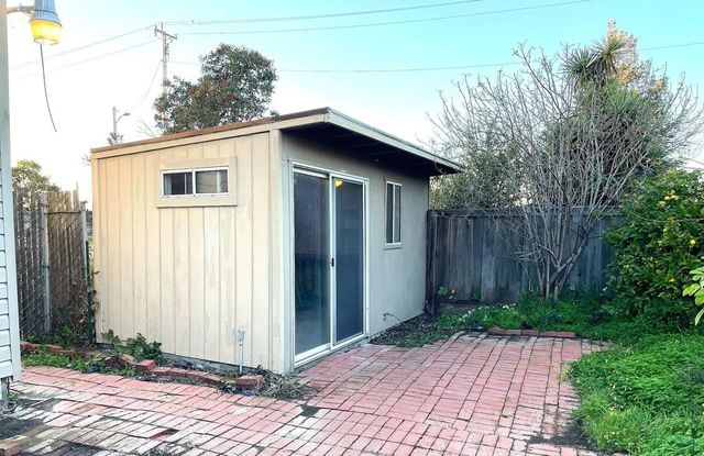 363 W Bissell Ave, Richmond, CA 94801