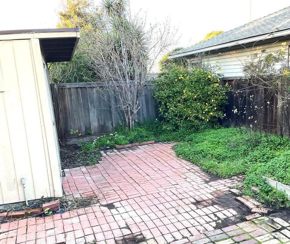 363 W Bissell Ave, Richmond, CA 94801