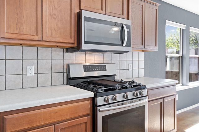 15101 Nordyke LN, Austin, TX 78725