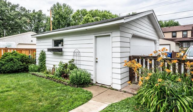 1857 Princeton Avenue, Saint Paul, MN 55105