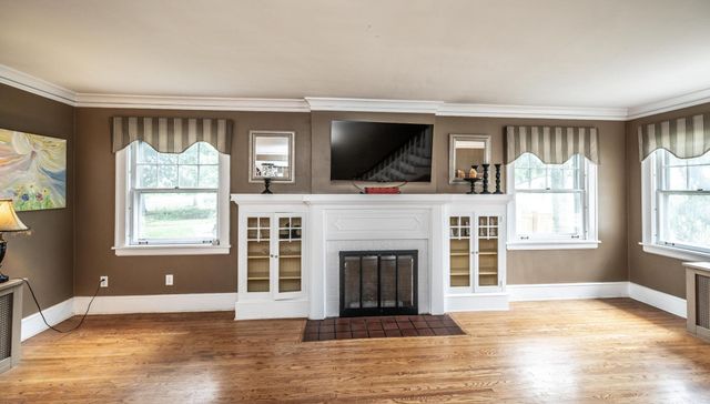 1857 Princeton Avenue, Saint Paul, MN 55105