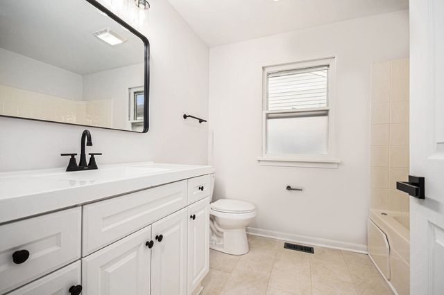 124 S Reed Street, Joliet, IL 60436