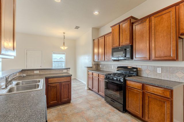 6526 Bella Noche Drive, Spring, TX 77379