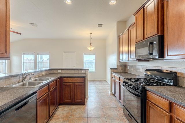 6526 Bella Noche Drive, Spring, TX 77379