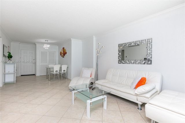2501 S Ocean Dr 1008, Hollywood, FL 33019
